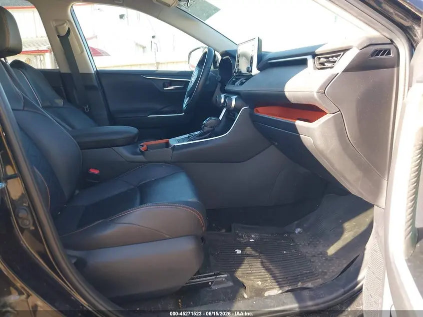 2020 TOYOTA RAV4 ADVENTURE