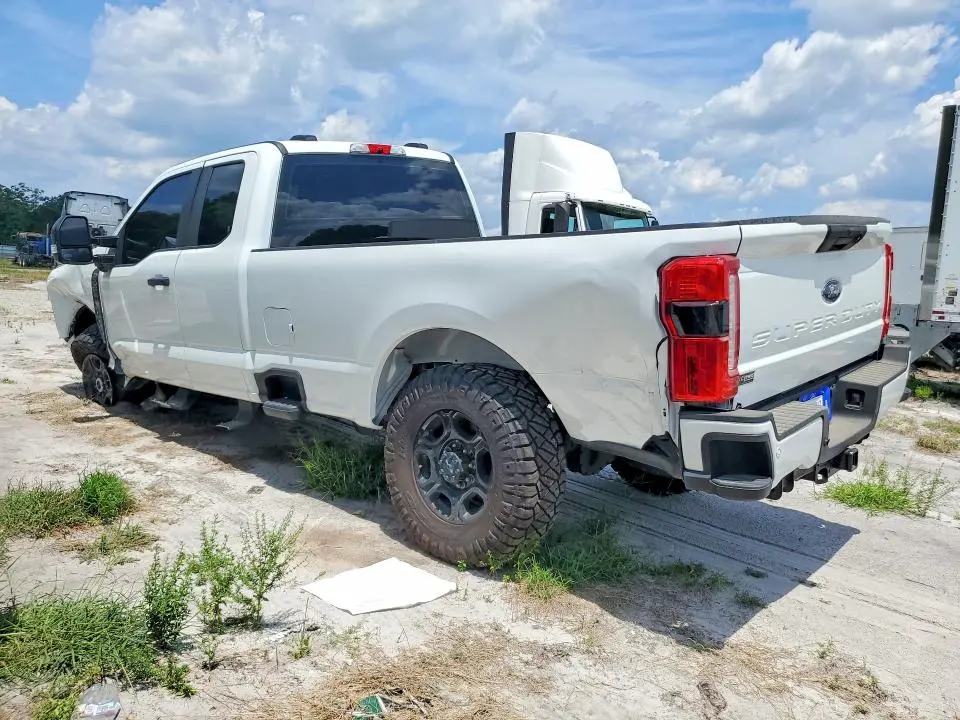 2025 FORD F350 SUPER DUTY  