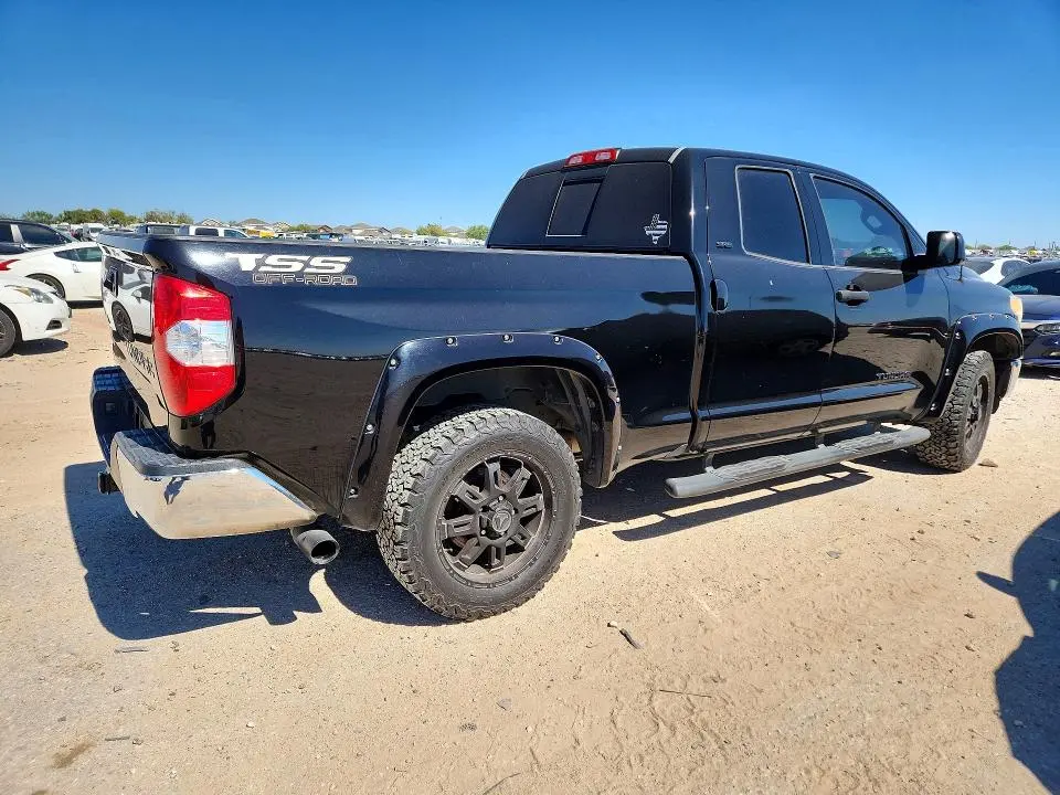 2016 TOYOTA TUNDRA SR5  