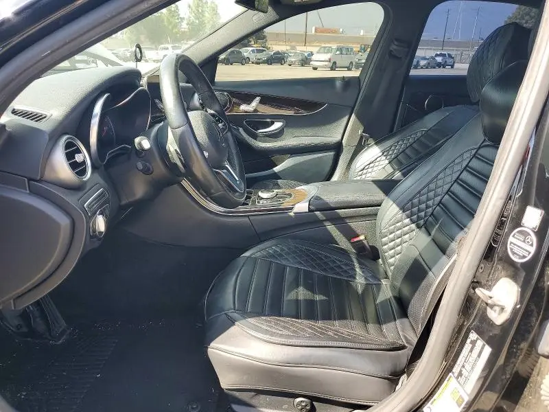 2019 MERCEDES-BENZ C 300  