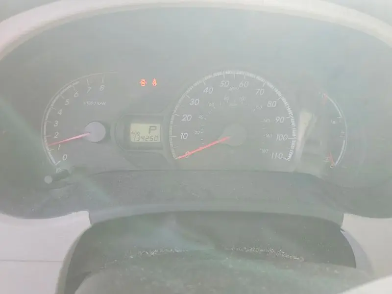 2012 TOYOTA SIENNA LE  