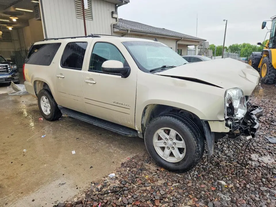 2013 GMC YUKON XL K1500 SLT  