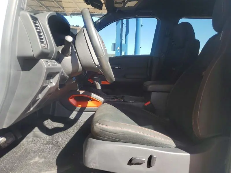 2022 NISSAN FRONTIER PRO-X  