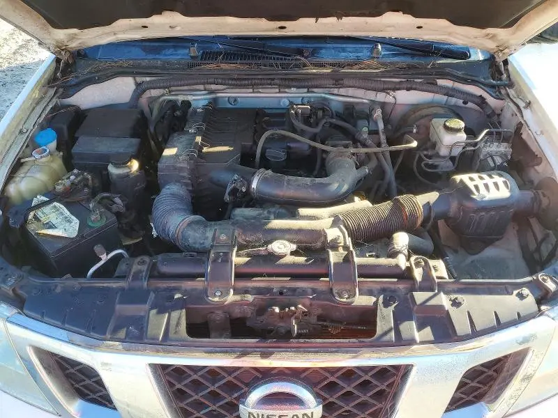 2012 NISSAN FRONTIER S  