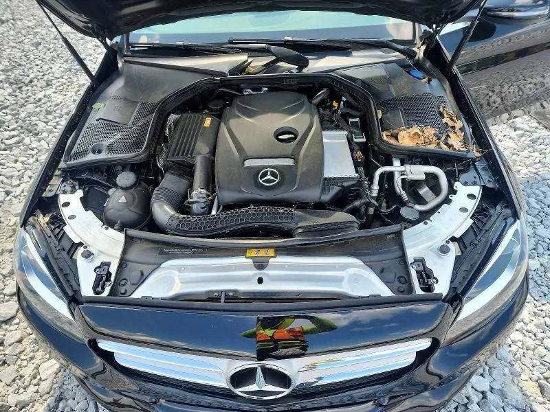 2017 MERCEDES-BENZ C 300  