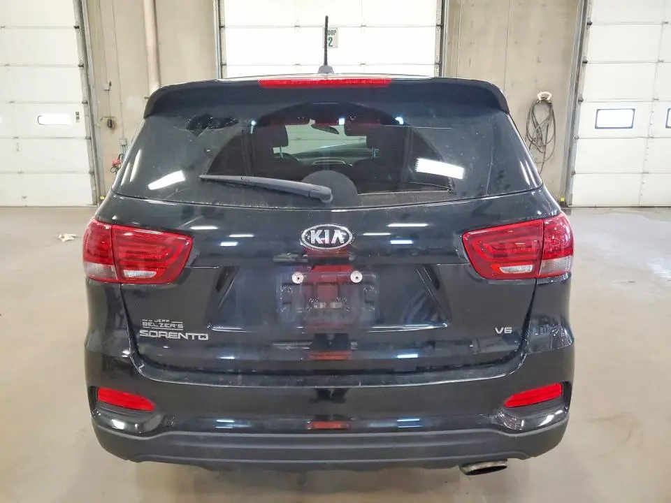 2019 KIA SORENTO LX V6  