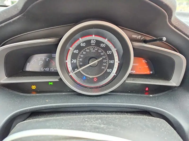 2016 MAZDA 3 TOURING  