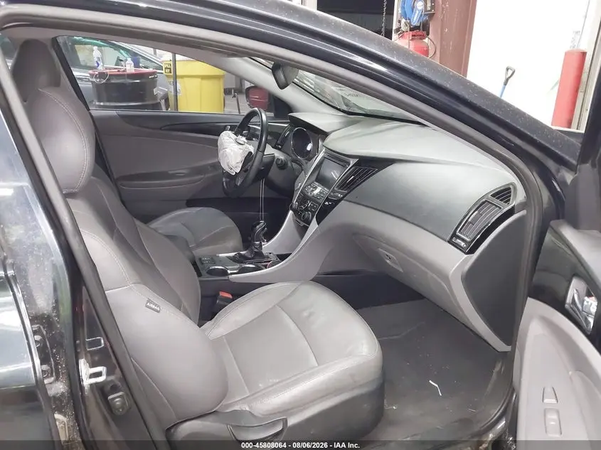 2012 HYUNDAI SONATA LIMITED
