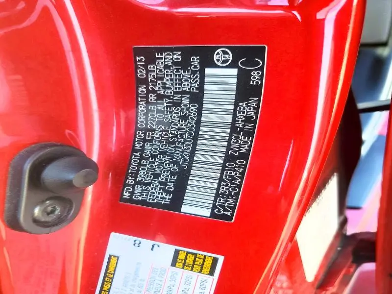 2013 TOYOTA PRIUS TWO  