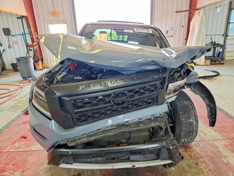 2023 NISSAN FRONTIER PRO-4X  