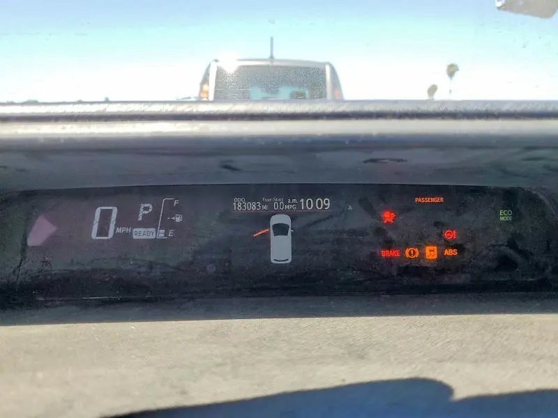2015 TOYOTA PRIUS C TWO  
