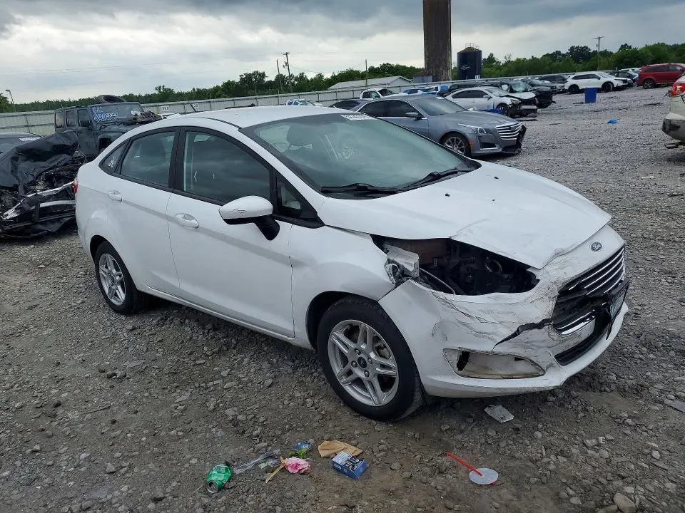2019 FORD FIESTA SE  