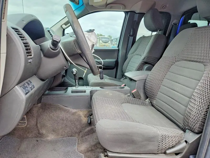 2014 NISSAN FRONTIER SV V6  