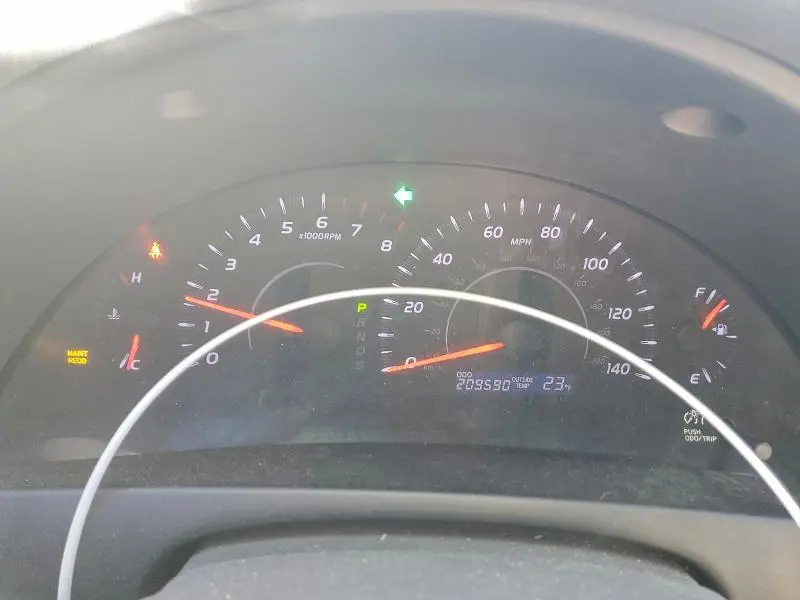 2011 TOYOTA CAMRY BASE  