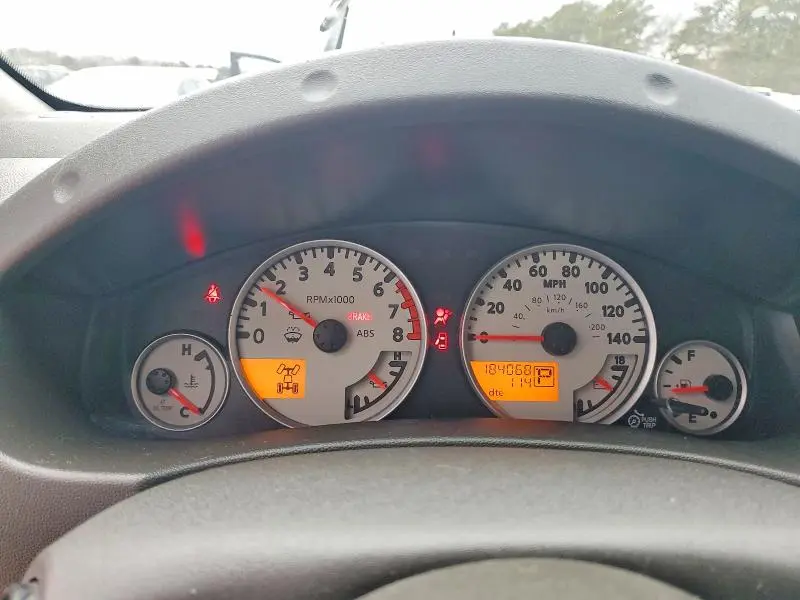 2014 NISSAN FRONTIER S  