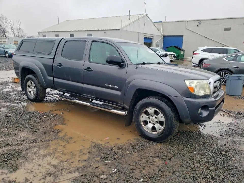 2010 TOYOTA TACOMA V6  