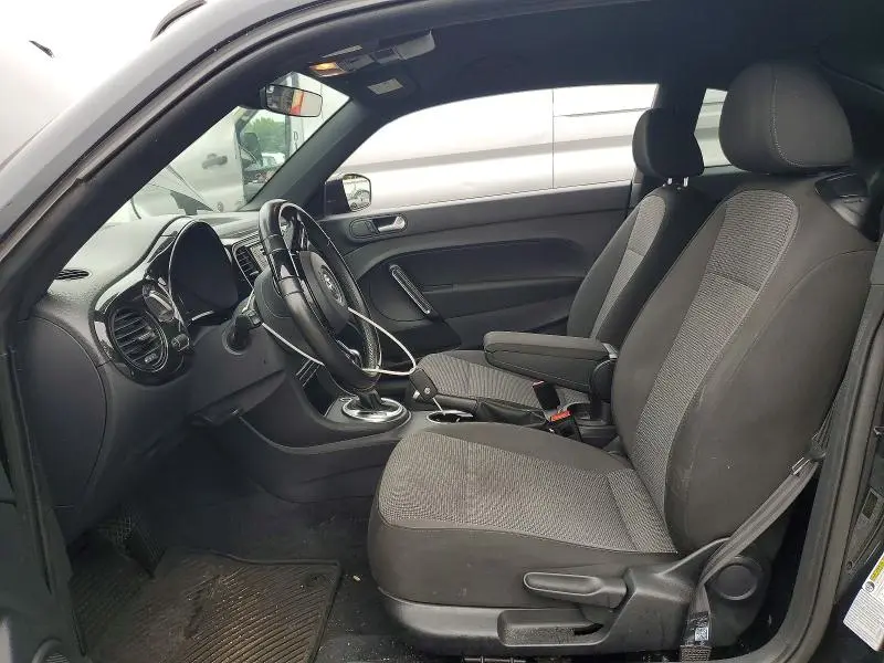 2017 VOLKSWAGEN BEETLE 1.8T  