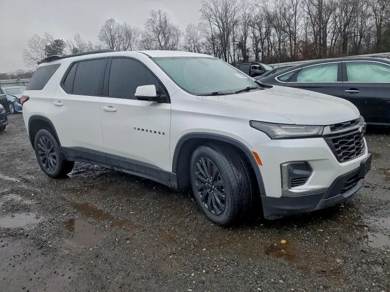 2023 CHEVROLET TRAVERSE RS  