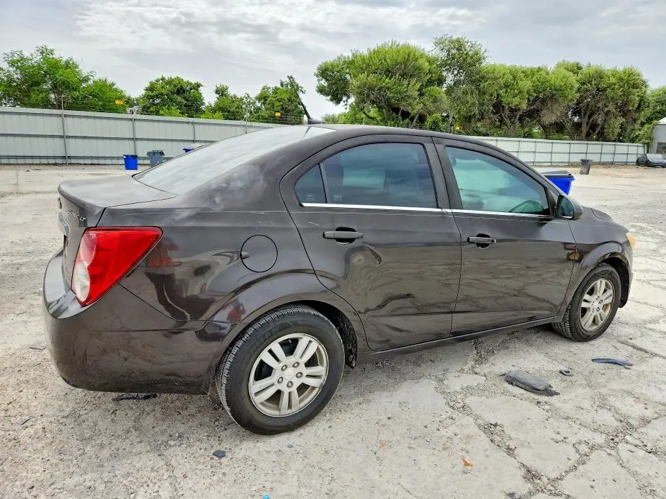 2014 CHEVROLET SONIC LT  