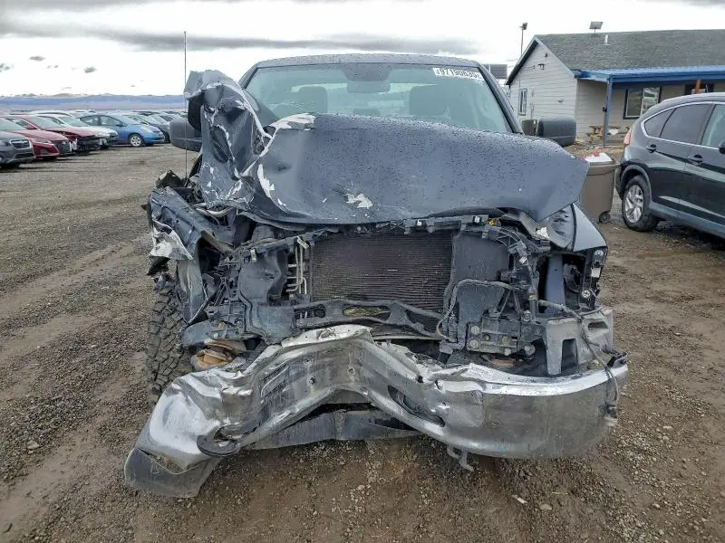 2016 RAM 1500 ST  