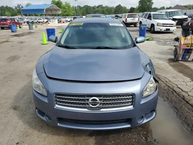 2010 NISSAN MAXIMA S  