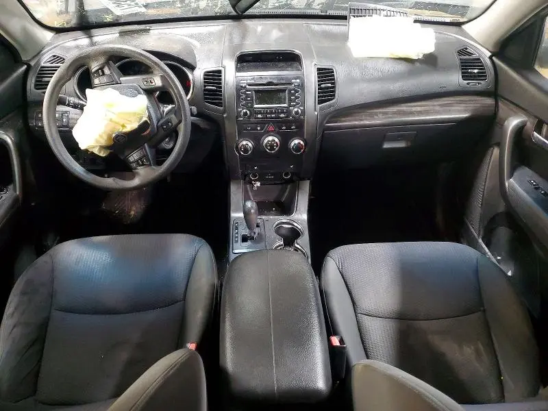 2012 KIA SORENTO LX  