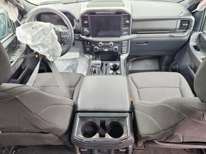 2024 FORD F150 XLT  