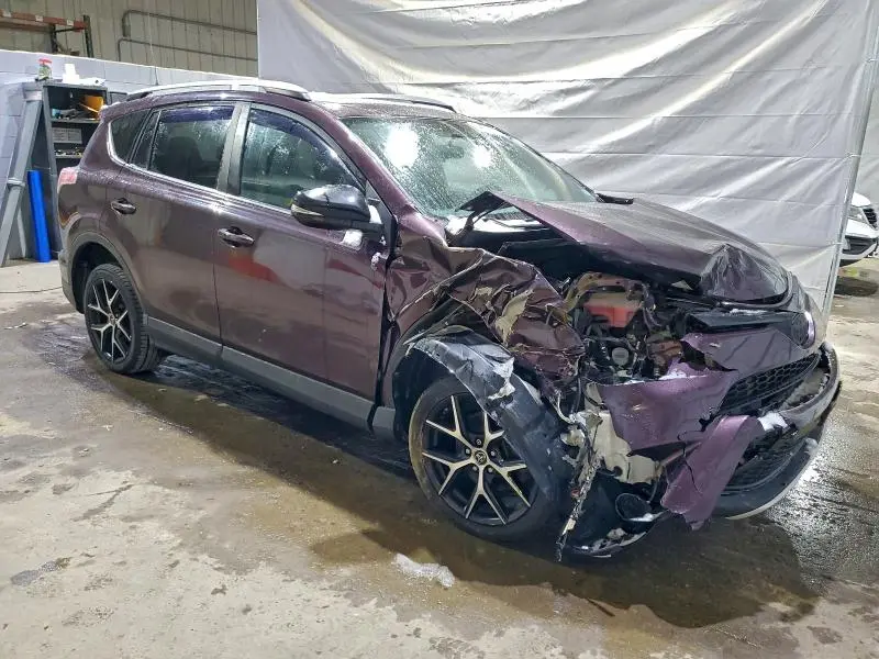 2016 TOYOTA RAV4 SE  