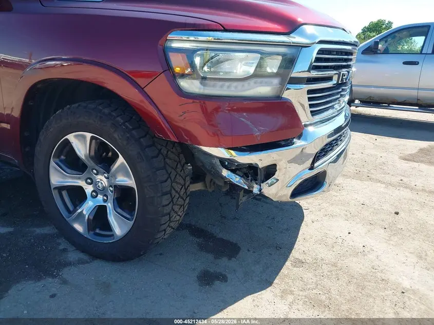 2019 RAM 1500 LARAMIE  4X4 6'4 BOX