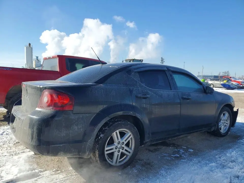 2011 DODGE AVENGER   