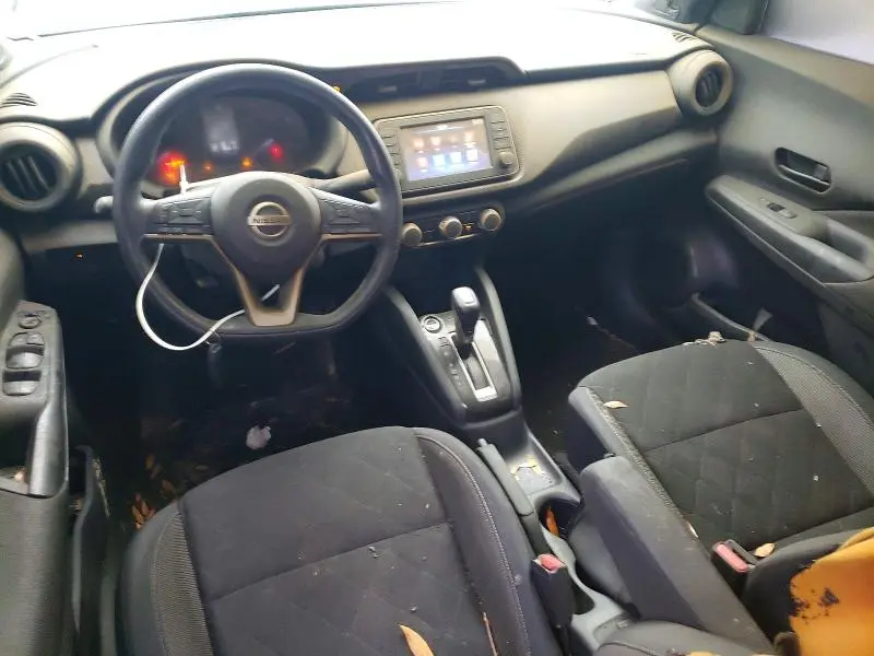 2020 NISSAN KICKS S  