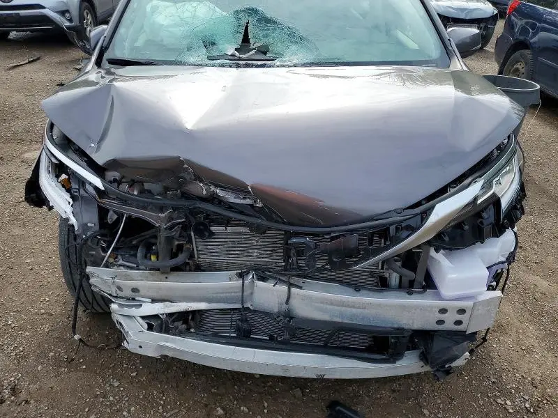 2022 TOYOTA SIENNA LE  