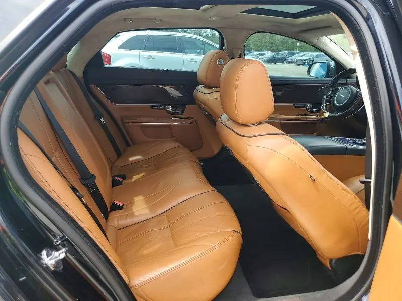 2012 JAGUAR XJL   