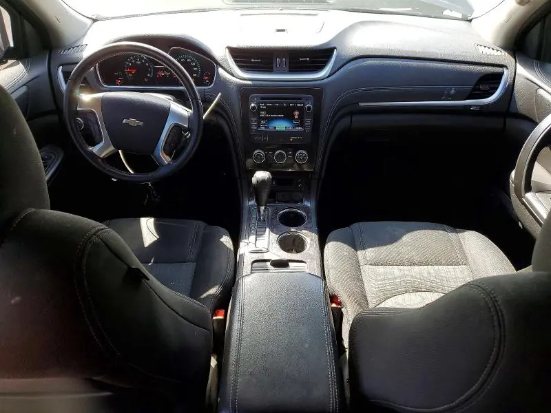 2017 CHEVROLET TRAVERSE LT  