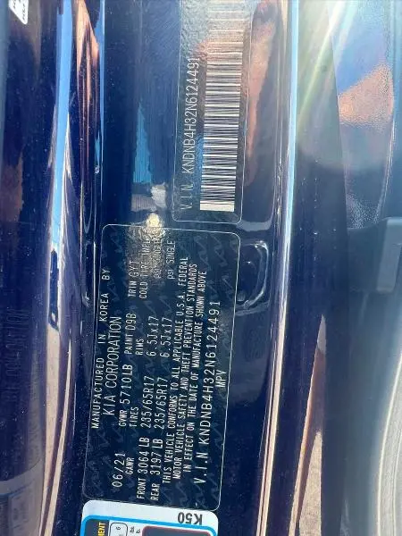 2022 KIA CARNIVAL LX  