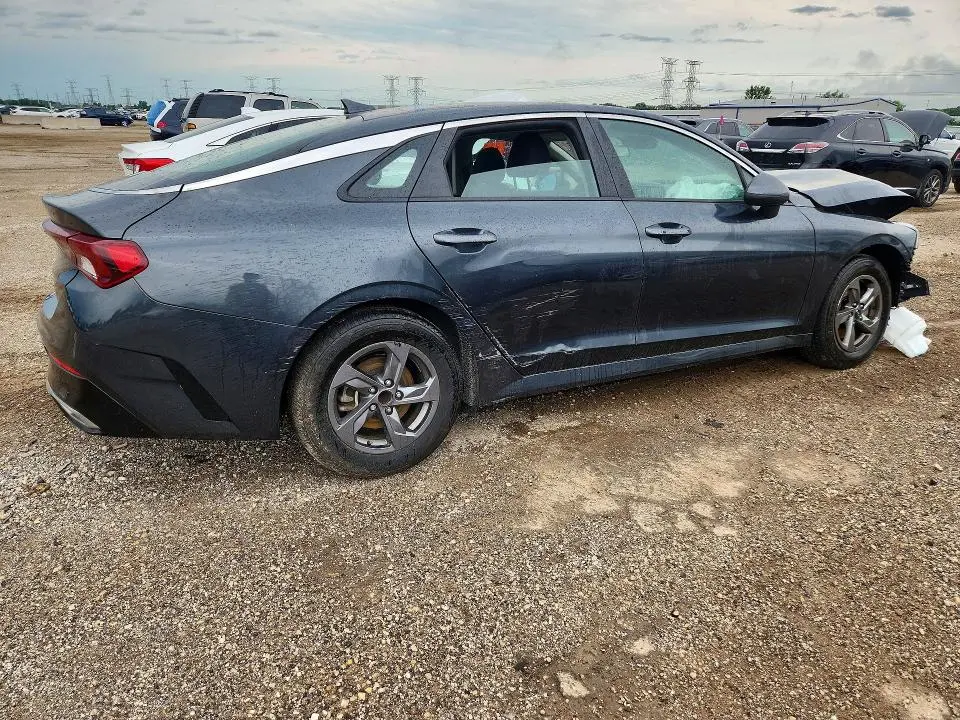 2023 KIA K5 LXS  