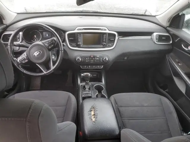 2017 KIA SORENTO LX