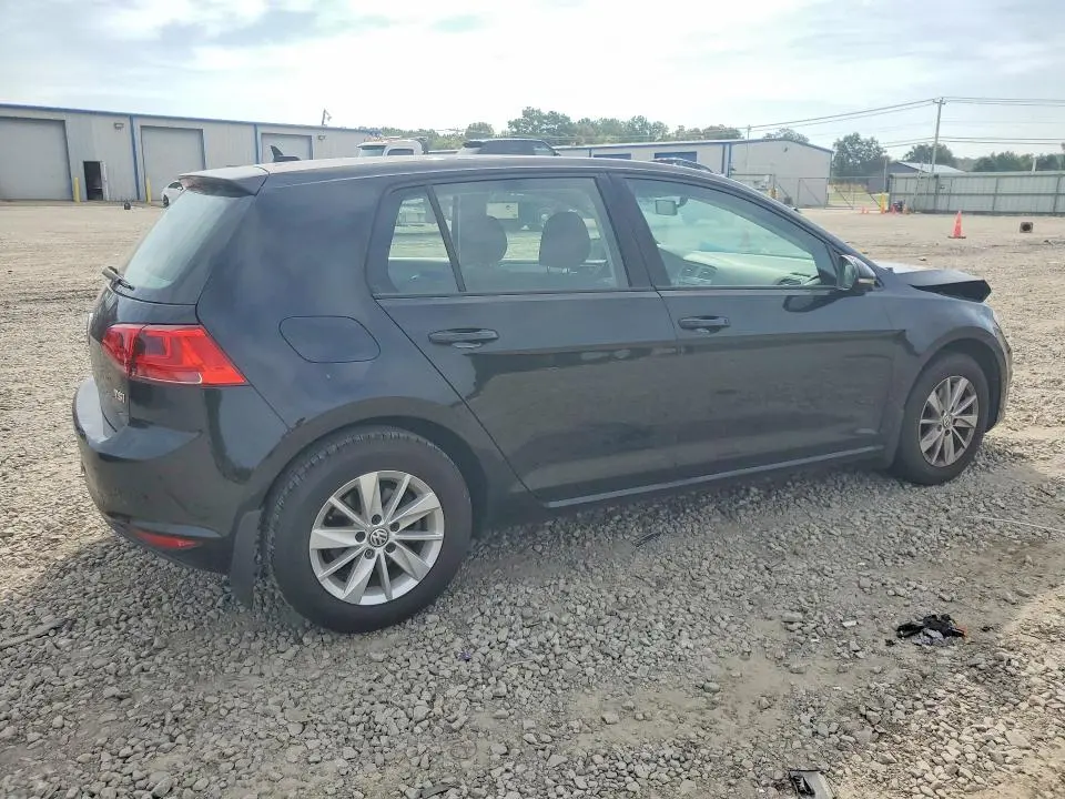 2016 VOLKSWAGEN GOLF S/SE  