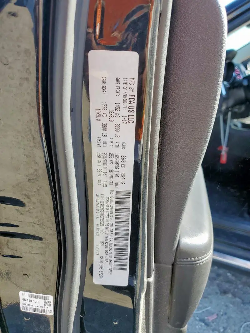 2017 DODGE DURANGO SXT  