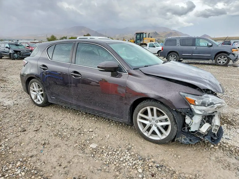 2014 LEXUS CT 200  