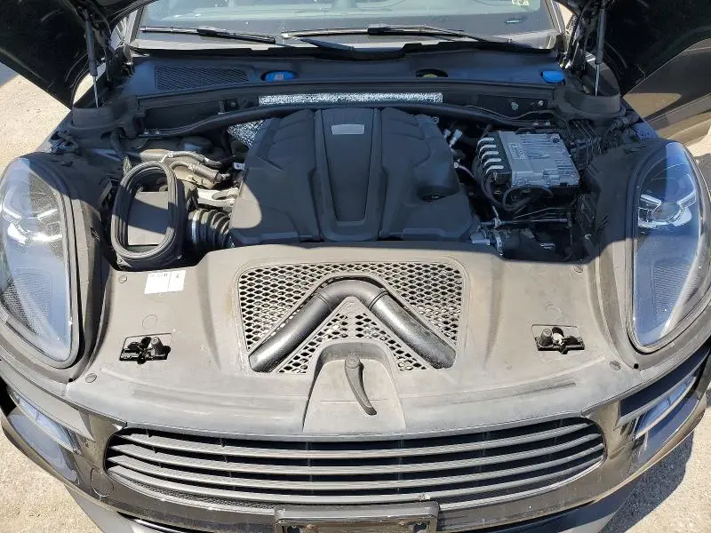 2021 PORSCHE MACAN S  