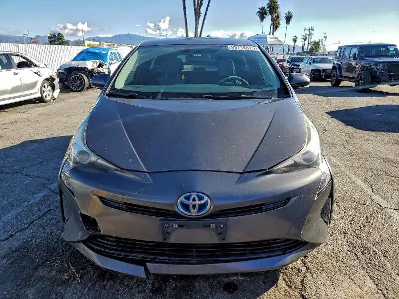 2016 TOYOTA PRIUS   