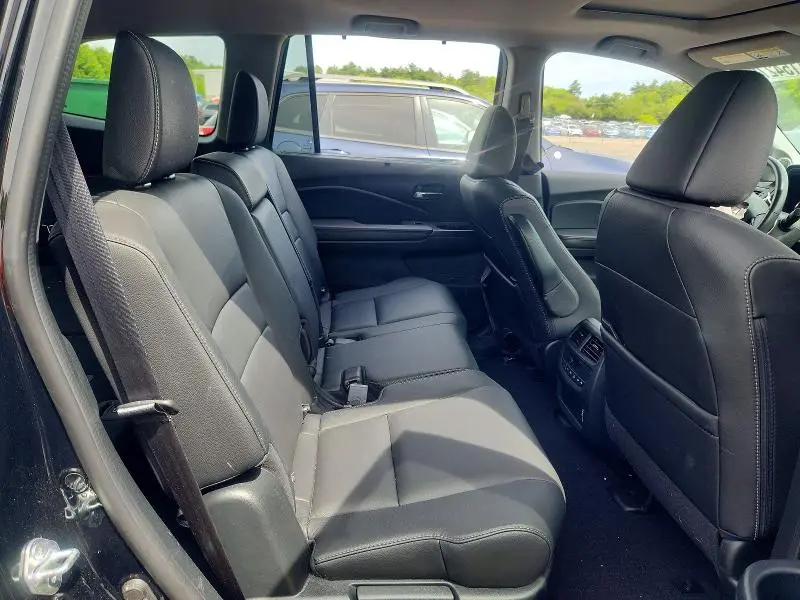 2022 HONDA PILOT SE  