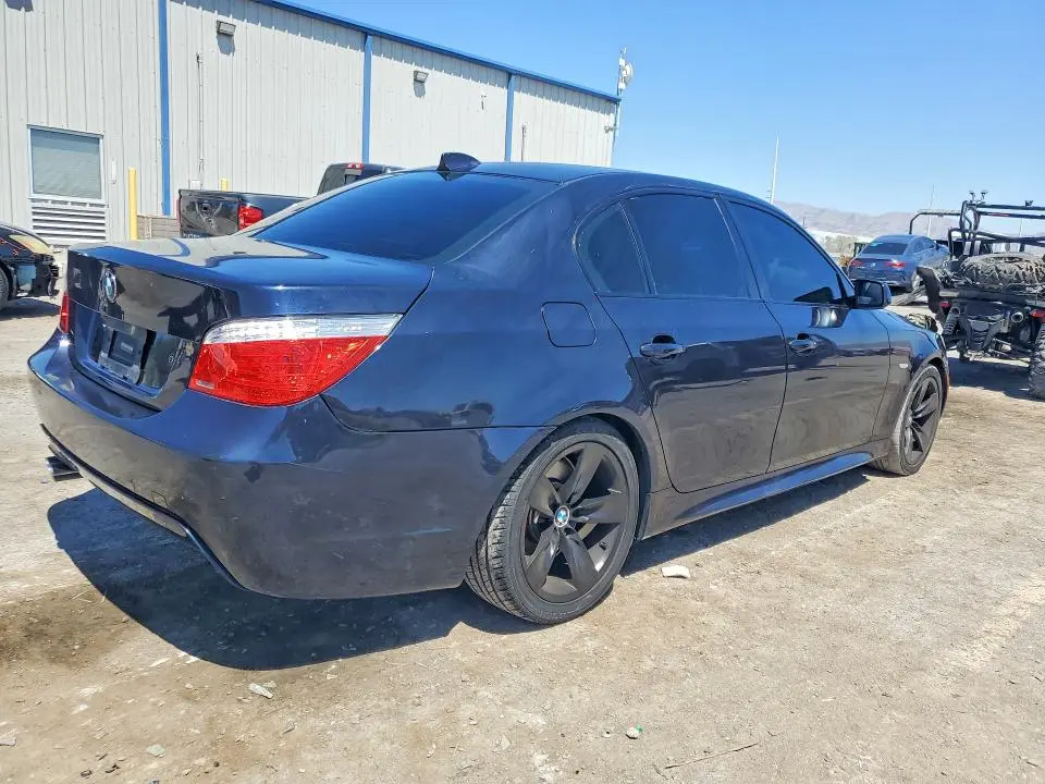 2010 BMW 528 I  