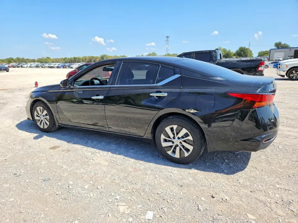 2019 NISSAN ALTIMA S  