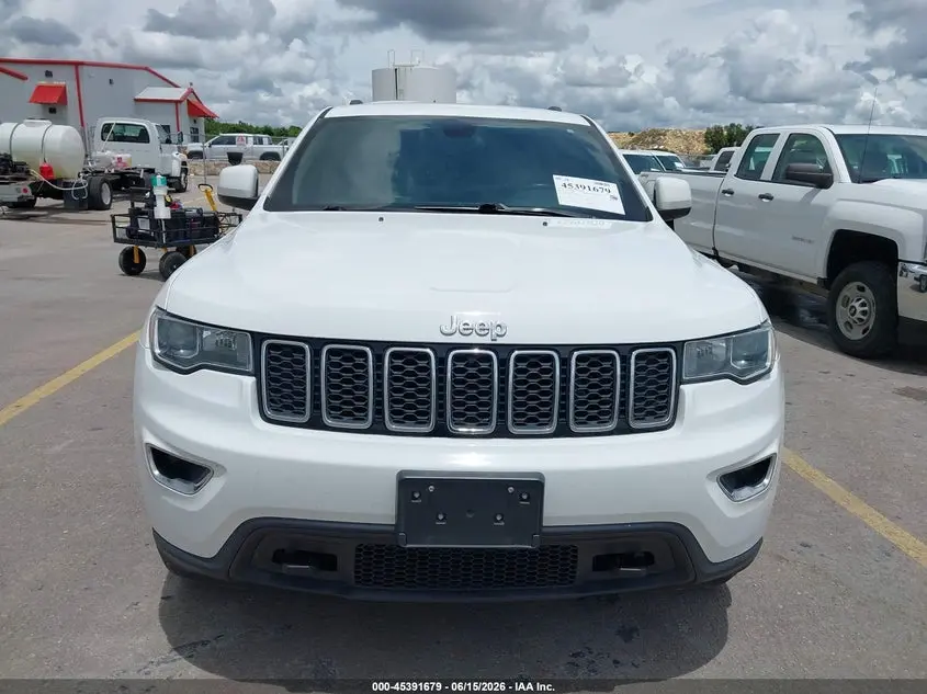 2019 JEEP GRAND CHEROKEE LAREDO E 4X4