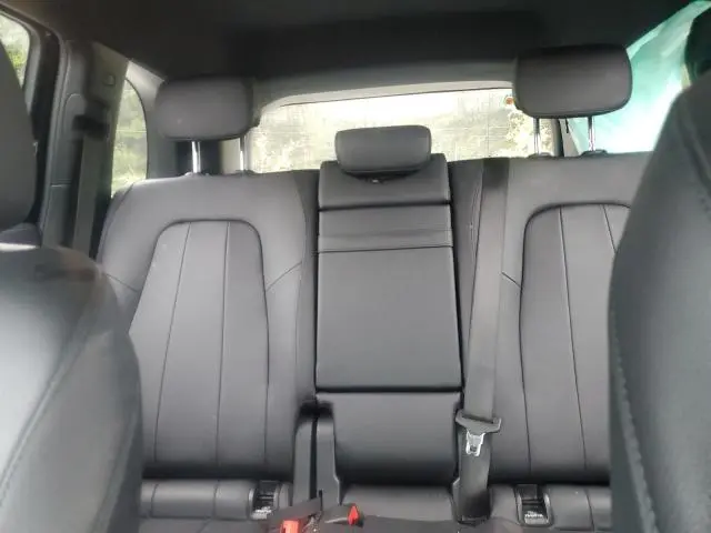 2024 MERCEDES-BENZ GLB 250  