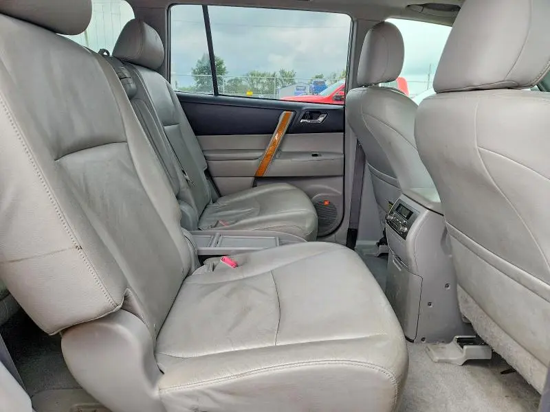 2010 TOYOTA HIGHLANDER HYBRID LIMITED  