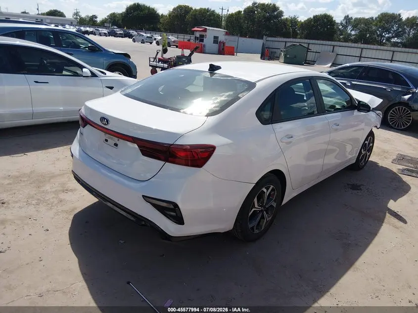 2021 KIA FORTE LXS