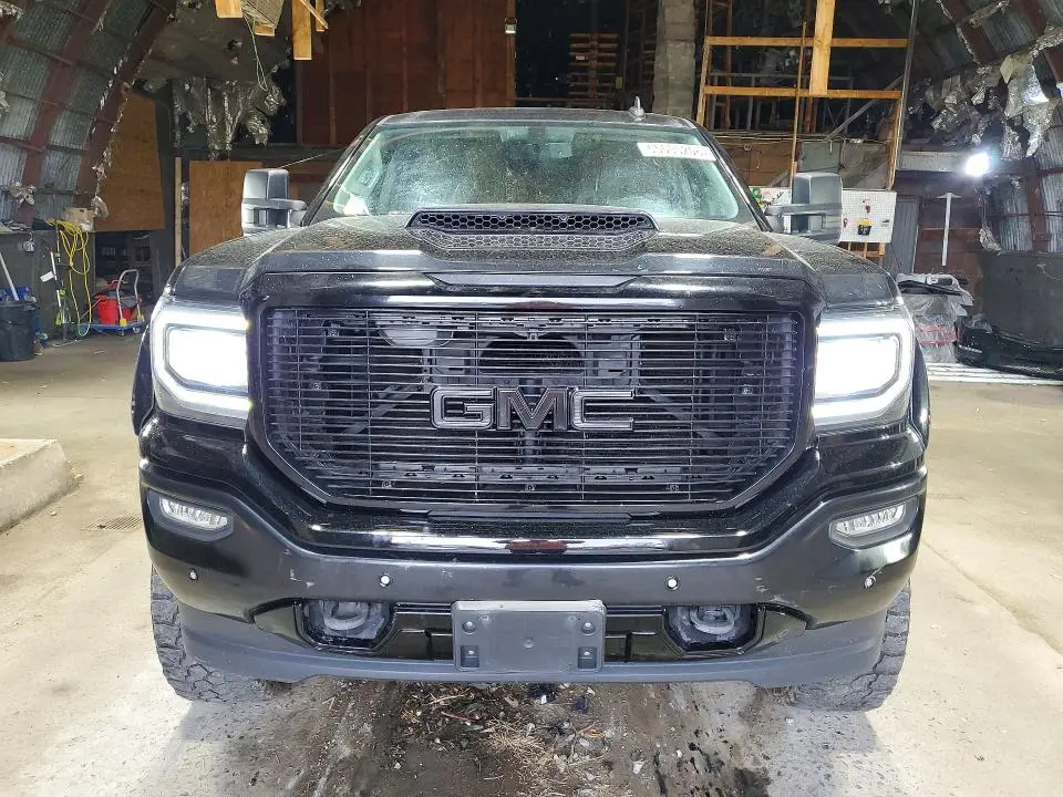 2017 GMC SIERRA K1500 SLT  